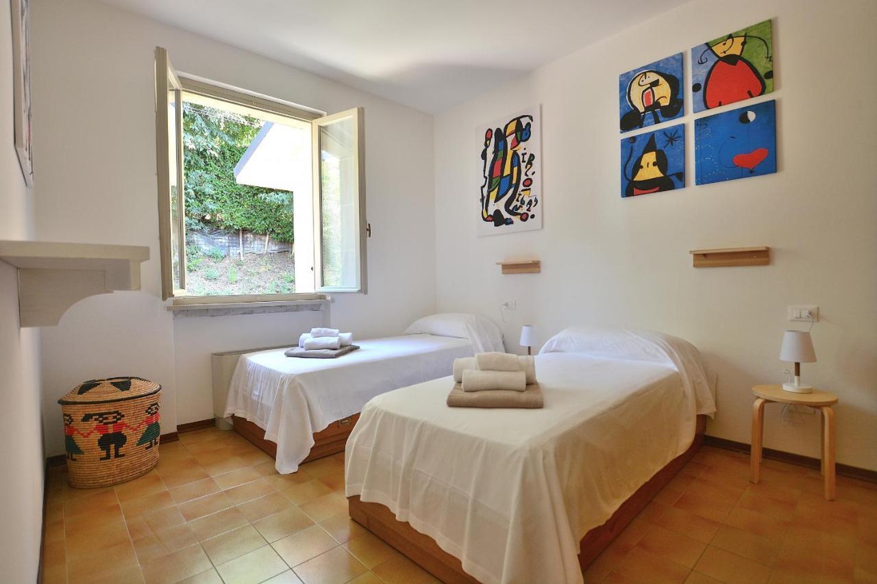 Apartment Joan Miro With Pool Bardolino Eksteriør bilde